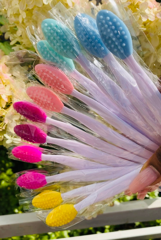 Lipscrub Brush